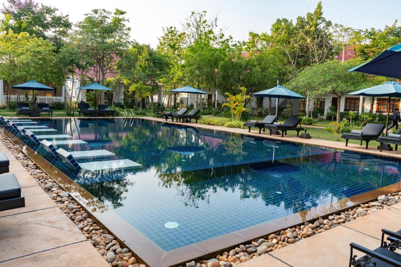 Amazing Smile Angkor Resort Siem Reap Exterior photo