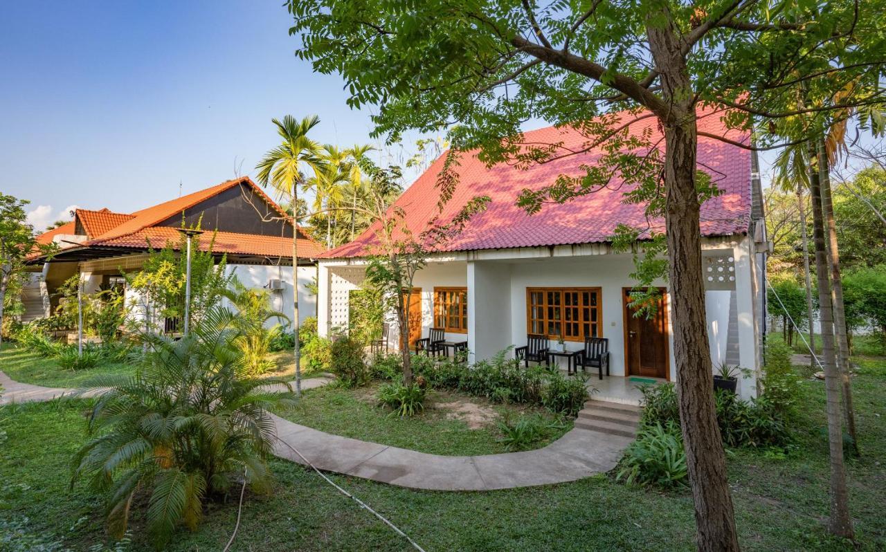 Amazing Smile Angkor Resort Siem Reap Exterior photo